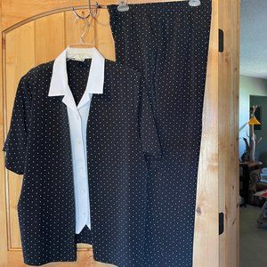 ALLISON DALEY 2 PC SET. SZ 16. SHORT SLEEVE. PANT POCKETS.